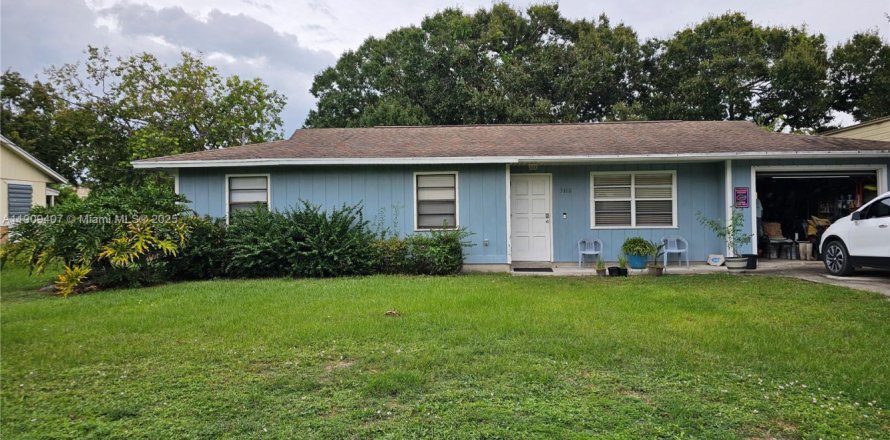 Villa ou maison à St. Lucie, Floride 3 chambres, 106.28 m2 № 1966231