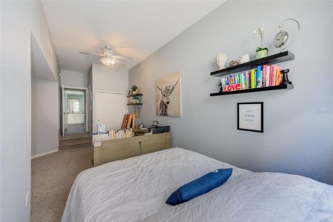 Condo in Tampa, Florida, 2 bedrooms  № 1721817 - photo 12
