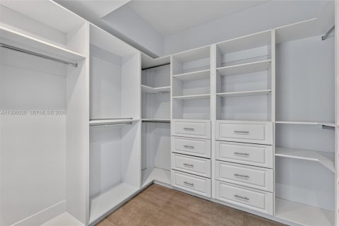 Copropriété à vendre à Hollywood, Floride: 4 chambres, 301 m2 № 2254054 - photo 16