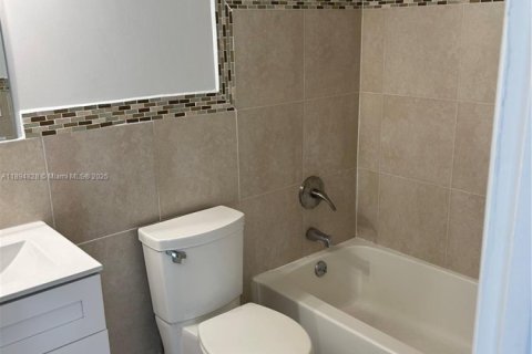 Copropriété à louer à Miami, Floride: 2 chambres, 88.81 m2 № 1947237 - photo 14