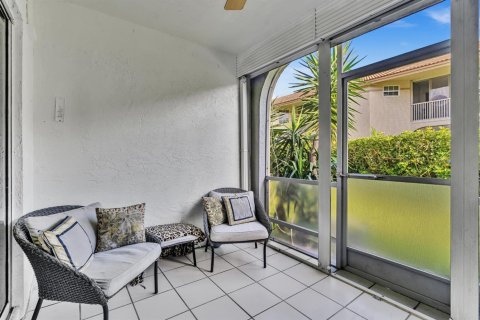 Townhouse in Boca Raton, Florida 2 bedrooms, 107.4 sq.m. № 2246588 - photo 16
