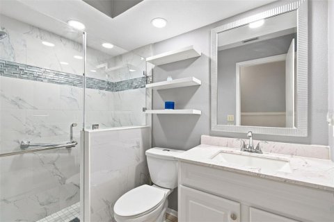 Villa ou maison à vendre à New Port Richey, Floride: 2 chambres, 162.3 m2 № 2314355 - photo 22