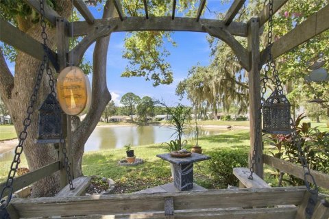 Villa ou maison à vendre à New Port Richey, Floride: 2 chambres, 162.3 m2 № 2314355 - photo 25
