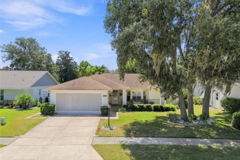 House in New Port Richey, Florida 2 bedrooms, 162.3 sq.m. № 2314355