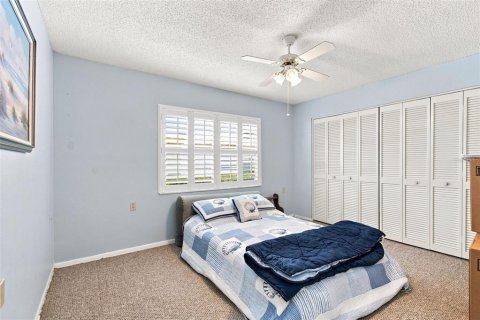 Villa ou maison à vendre à New Port Richey, Floride: 2 chambres, 162.3 m2 № 2314355 - photo 21