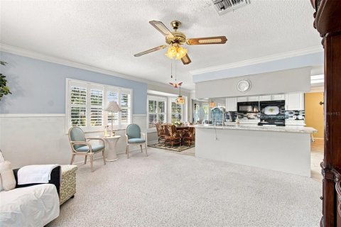 Villa ou maison à vendre à New Port Richey, Floride: 2 chambres, 162.3 m2 № 2314355 - photo 17