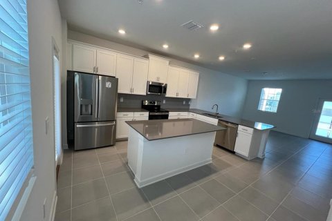 Adosado en alquiler en Orlando, Florida, 3 dormitorios, 141.03 m2 № 1810845 - foto 2