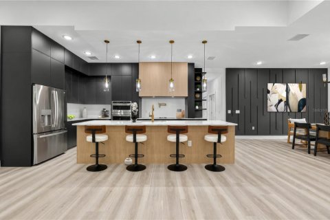 Villa ou maison à vendre à Eustis, Floride: 4 chambres, 271.09 m2 № 2429245 - photo 8