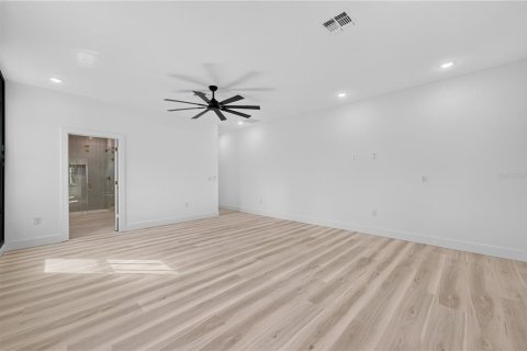 Villa ou maison à vendre à Eustis, Floride: 4 chambres, 271.09 m2 № 2429245 - photo 26