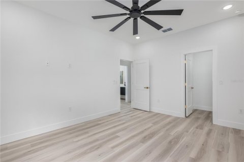 Villa ou maison à vendre à Eustis, Floride: 4 chambres, 271.09 m2 № 2429245 - photo 19