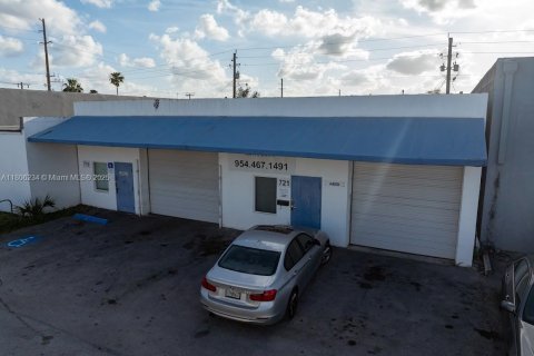 Immobilier commercial à vendre à Fort Lauderdale, Floride № 1971203 - photo 1