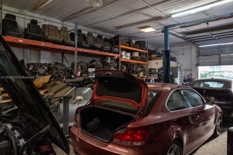 Immobilier commercial à vendre à Fort Lauderdale, Floride № 1971203 - photo 13