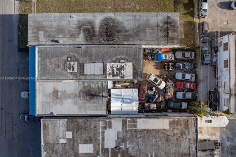 Immobilier commercial à vendre à Fort Lauderdale, Floride № 1971203 - photo 21