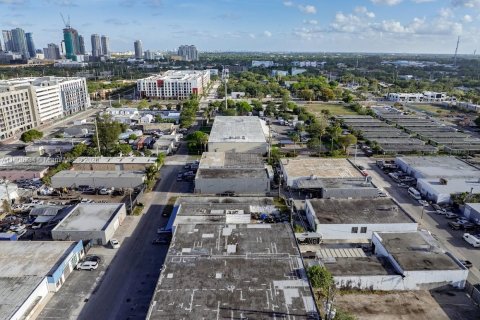 Immobilier commercial à vendre à Fort Lauderdale, Floride № 1971203 - photo 22