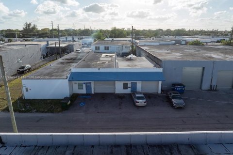 Immobilier commercial à vendre à Fort Lauderdale, Floride № 1971203 - photo 5