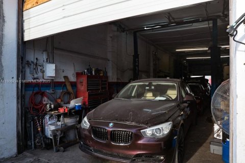 Immobilier commercial à vendre à Fort Lauderdale, Floride № 1971203 - photo 19