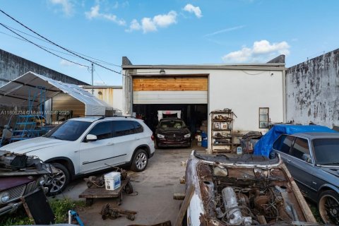 Immobilier commercial à vendre à Fort Lauderdale, Floride № 1971203 - photo 20