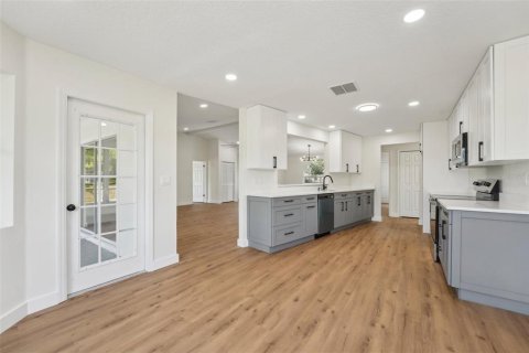 Villa ou maison à vendre à Spring Hill, Floride: 3 chambres, 174.28 m2 № 1799806 - photo 11