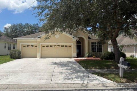 Villa ou maison à Spring Hill, Floride 4 chambres, 215.44 m2 № 2371354