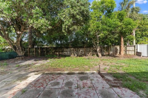 Villa ou maison à louer à Fort Lauderdale, Floride: 3 chambres, 92.9 m2 № 2177076 - photo 25