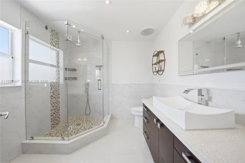 Adosado en alquiler en Cutler Bay, Florida, 2 dormitorios, 141.03 m2 № 2052092 - foto 16