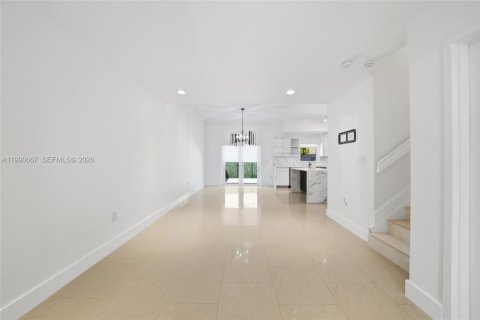 Adosado en alquiler en Cutler Bay, Florida, 2 dormitorios, 141.03 m2 № 2052092 - foto 10