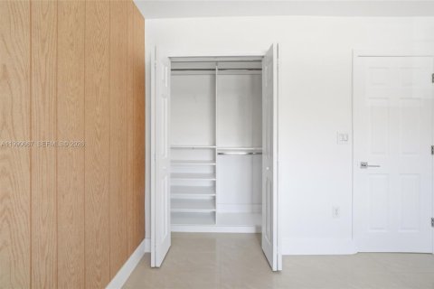 Adosado en alquiler en Cutler Bay, Florida, 2 dormitorios, 141.03 m2 № 2052092 - foto 13