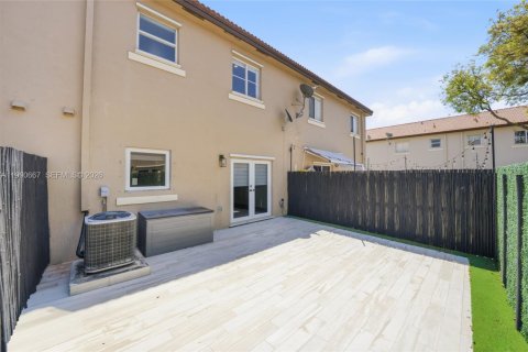 Adosado en alquiler en Cutler Bay, Florida, 2 dormitorios, 141.03 m2 № 2052092 - foto 7