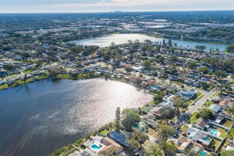House in Largo, Florida 2 bedrooms, 185.8 sq.m. № 1689615 - photo 30