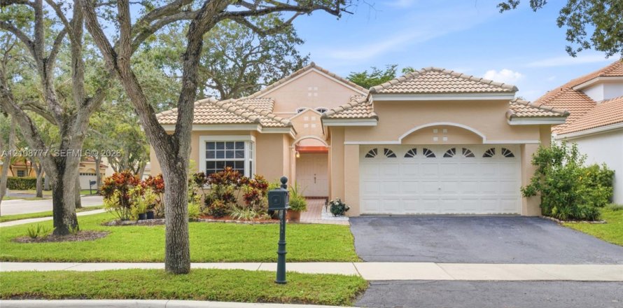 Casa en Weston, Florida 3 dormitorios, 165.09 m2 № 2423099