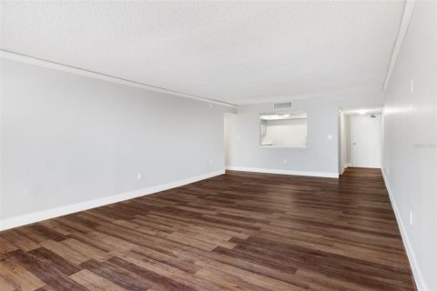 Купить кондоминиум в Редингтон-Шорс, Флорида 4 комнаты, 123.56м2, № 1374536 - фото 3