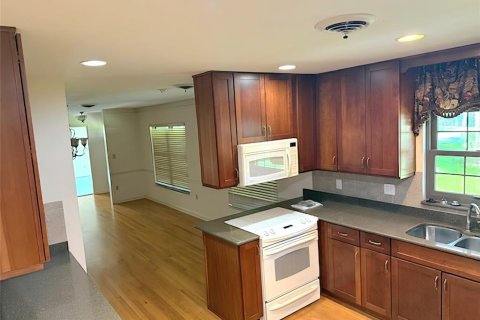 Casa en venta en Ocala, Florida, 3 dormitorios, 207.73 m2 № 2156887 - foto 9