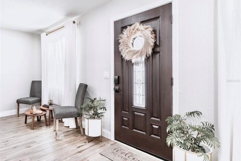 House in Tampa, Florida 3 bedrooms, 189.24 sq.m. № 2102887 - photo 2
