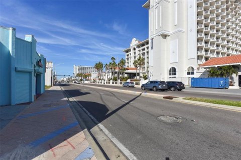 Commercial property in Daytona Beach, Florida 369.29 sq.m. № 1553806 - photo 15