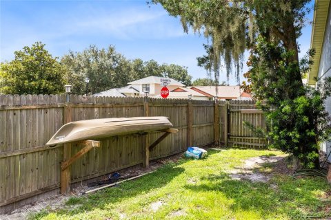 House in Oviedo, Florida 3 bedrooms, 104.52 sq.m. № 1916084 - photo 30