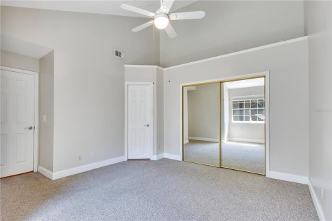 Condo in Lake Mary, Florida, 2 bedrooms  № 1856011 - photo 16