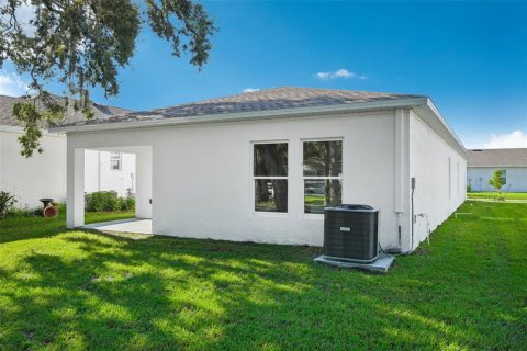 House in Haines City, Florida 3 bedrooms, 146.97 sq.m. № 2238308 - photo 29