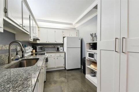 Condominio en alquiler en Clearwater, Florida, 1 dormitorio, 70.61 m2 № 2102903 - foto 9