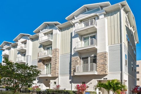 Townhouse in Sarasota, Florida 3 bedrooms, 225.1 sq.m. № 2402743