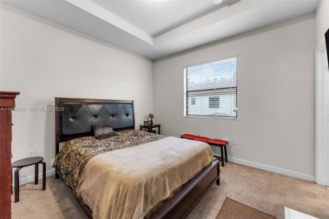 Купить таунхаус в Хомстед, Флорида 3 спальни, 130.25м2, № 2008613 - фото 8