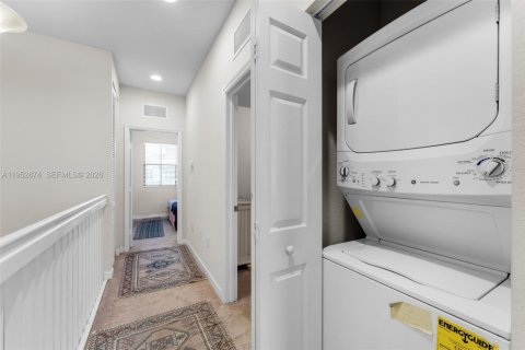 Купить таунхаус в Хомстед, Флорида 3 спальни, 130.25м2, № 2008613 - фото 13