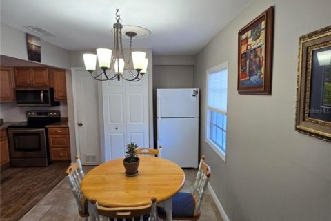 Condominio en venta en Saint Petersburg, Florida, 2 dormitorios, 76.64 m2 № 2210729 - foto 6