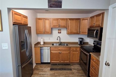 Condominio en venta en Saint Petersburg, Florida, 2 dormitorios, 76.64 m2 № 2210729 - foto 9