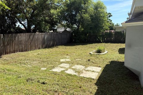 Villa ou maison à vendre à Port Richey, Floride: 3 chambres, 91.42 m2 № 2388798 - photo 7