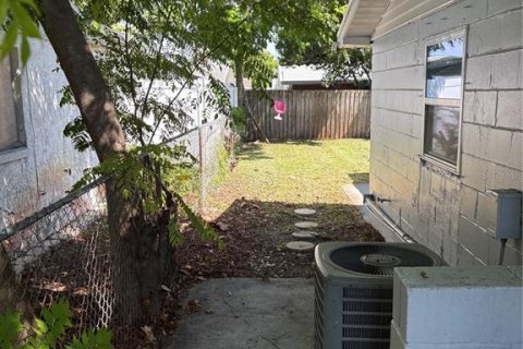 Villa ou maison à vendre à Port Richey, Floride: 3 chambres, 91.42 m2 № 2388798 - photo 9