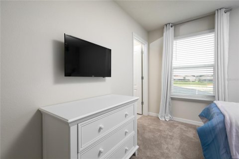 House in Davenport, Florida 5 bedrooms, 248.89 sq.m. № 1550531 - photo 29