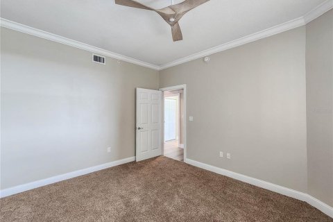 Condo in Palm Coast, Florida, 2 bedrooms  № 1902657 - photo 14