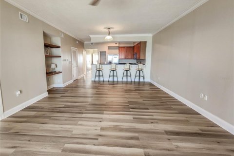 Condo in Palm Coast, Florida, 2 bedrooms  № 1902657 - photo 23