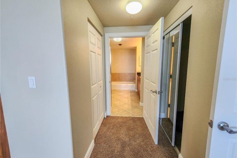 Condo in Palm Coast, Florida, 2 bedrooms  № 1902657 - photo 30
