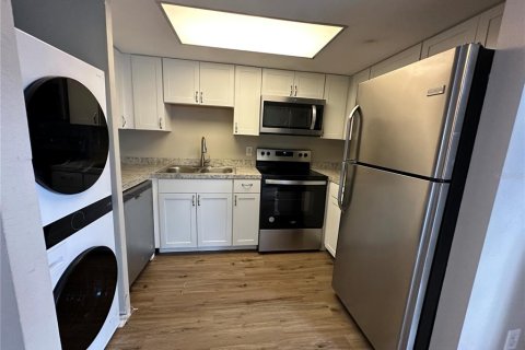 Condominio en venta en Orlando, Florida, 2 dormitorios, 104.79 m2 № 2112177 - foto 9